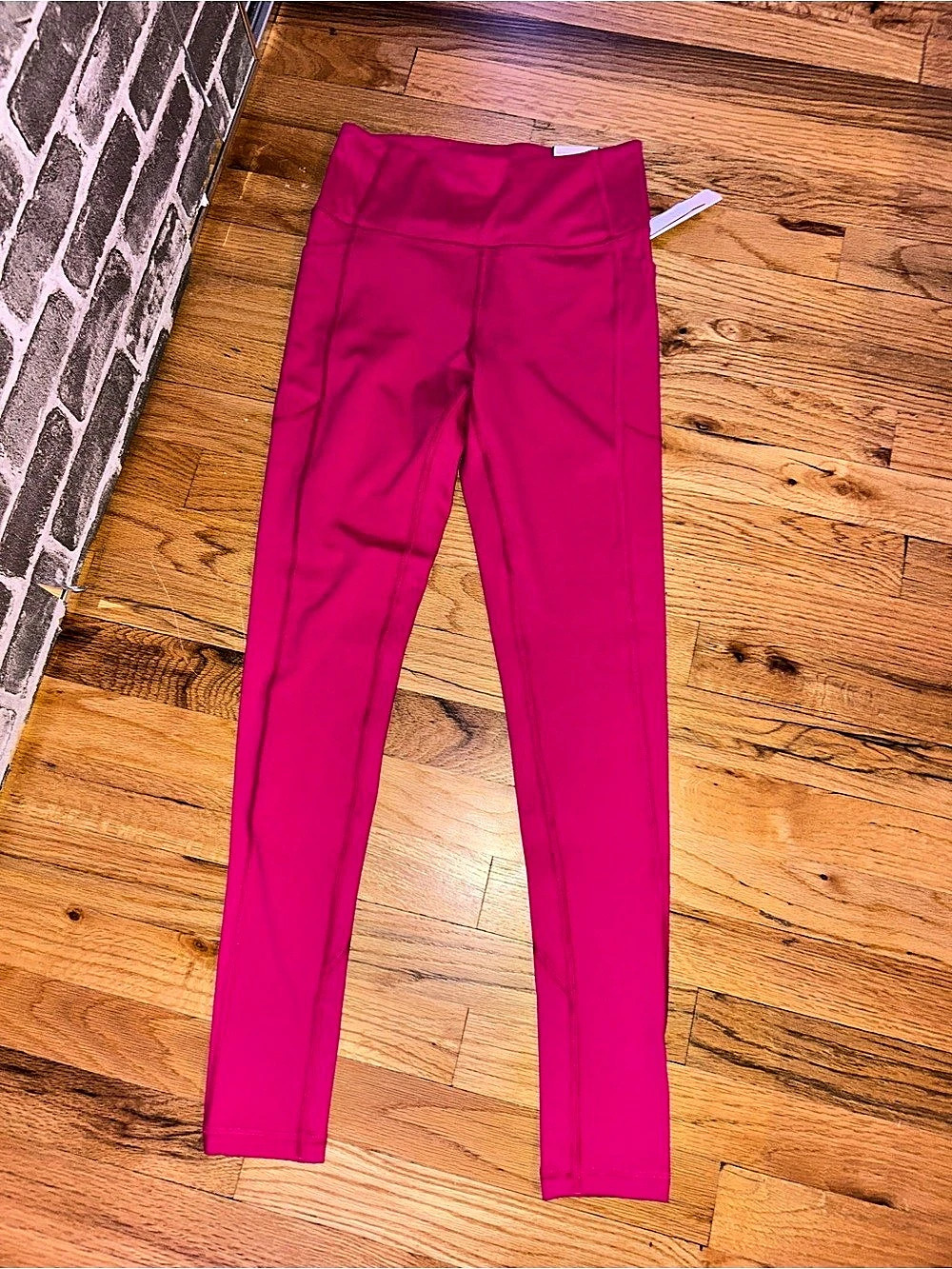 Victoria's Secret Incredible Essential Legging Pink siz